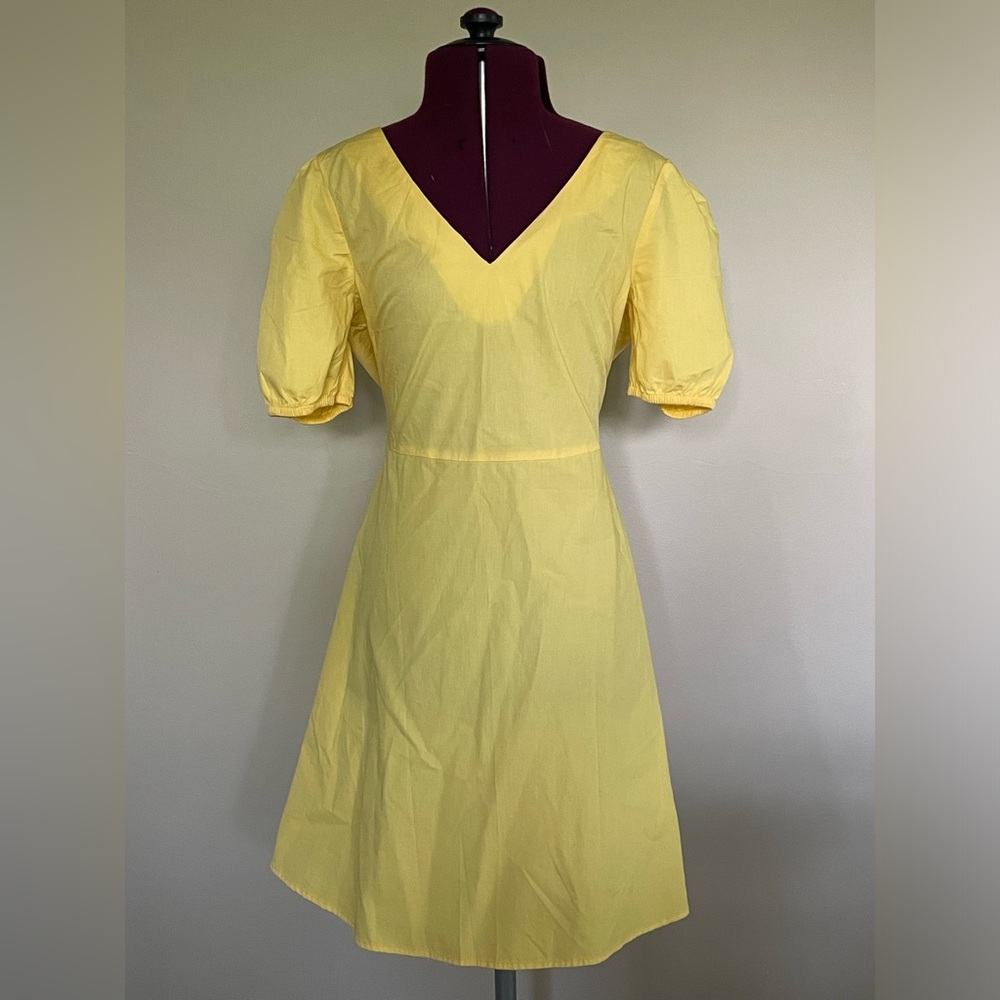 Yellow swing dress. Brand Vero Moda. Size small